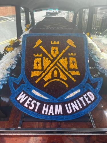 Floral Tribute - West Ham Crest 